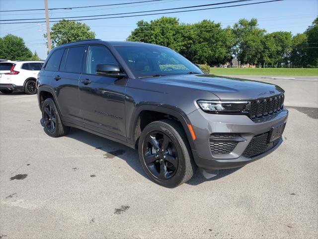 used 2022 Jeep Grand Cherokee car, priced at $33,728