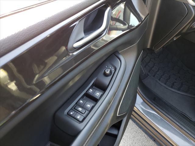 used 2022 Jeep Grand Cherokee car, priced at $33,728