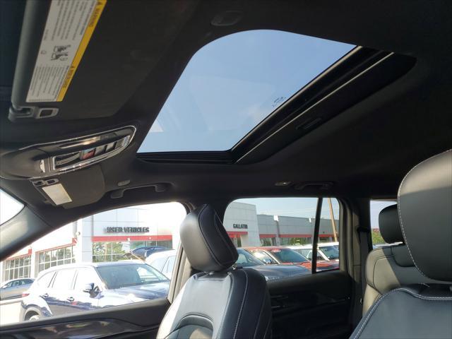 used 2022 Jeep Grand Cherokee car, priced at $33,728