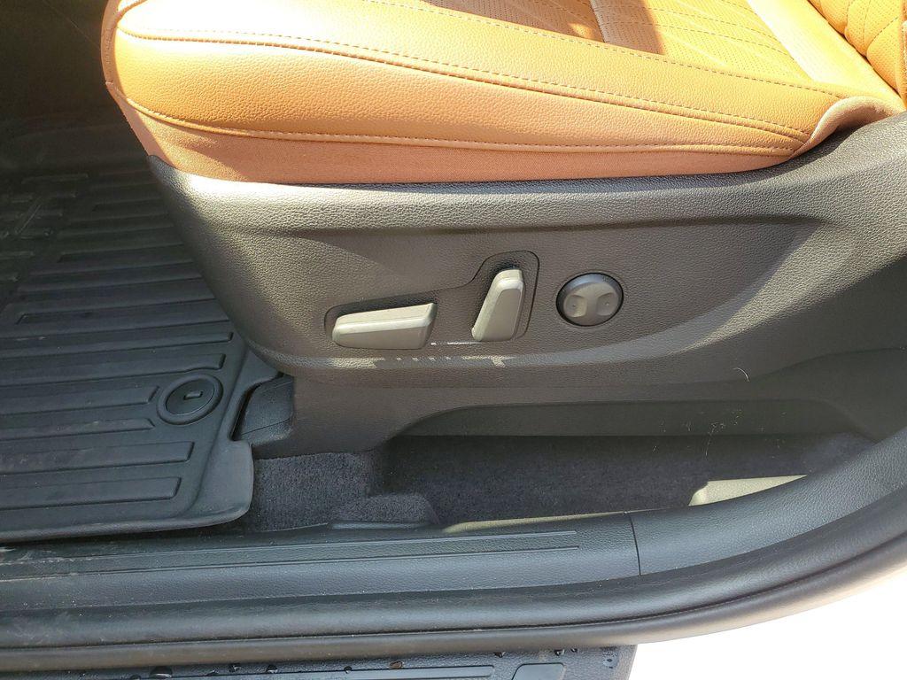 used 2024 Kia Telluride car, priced at $42,947