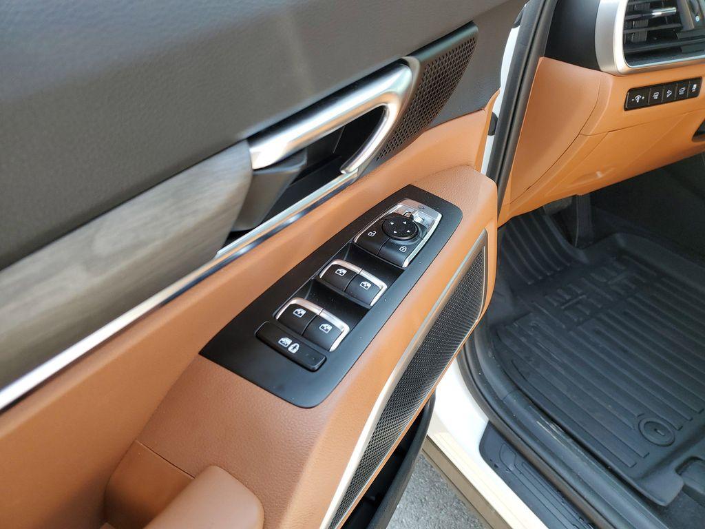 used 2024 Kia Telluride car, priced at $42,947
