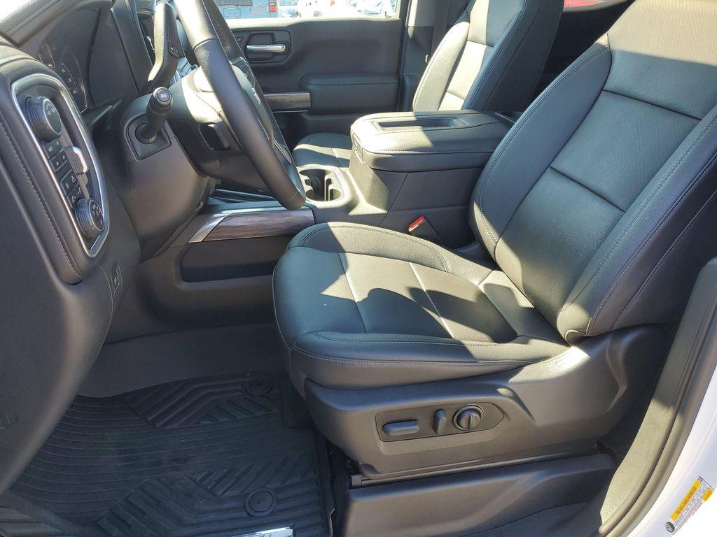 used 2022 Chevrolet Silverado 1500 car, priced at $37,809