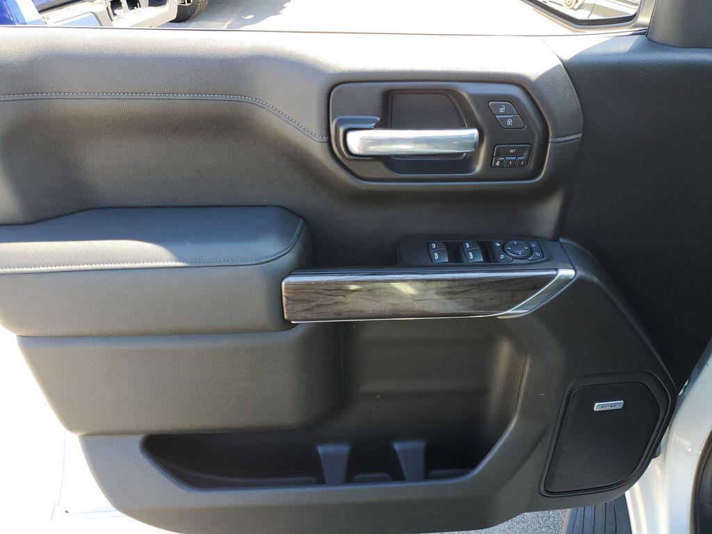 used 2022 Chevrolet Silverado 1500 car, priced at $37,809