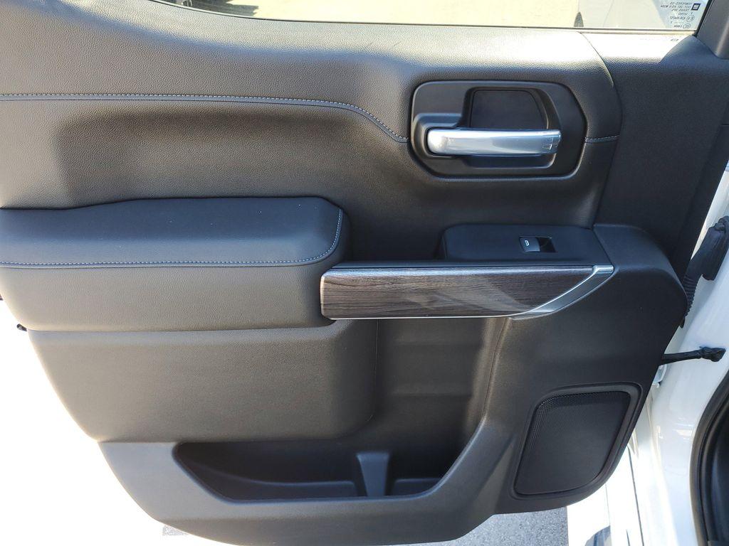 used 2022 Chevrolet Silverado 1500 car, priced at $37,809