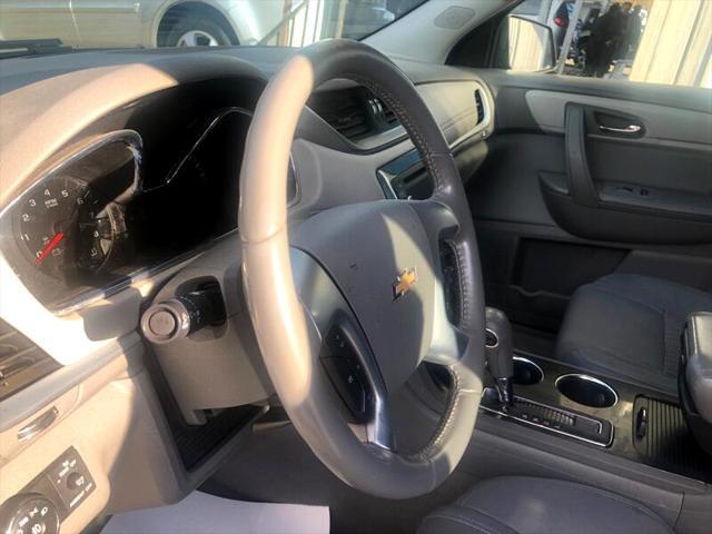 used 2016 Chevrolet Traverse car, priced at $9,500
