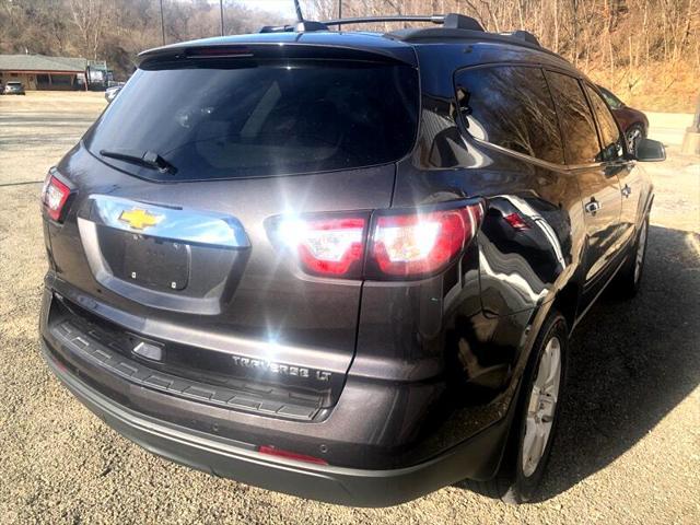 used 2016 Chevrolet Traverse car, priced at $9,500