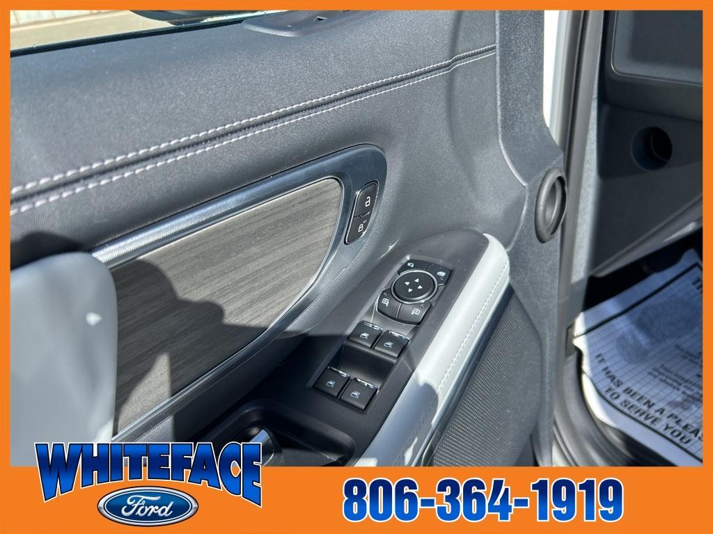 new 2025 Ford Expedition car, priced at $79,910