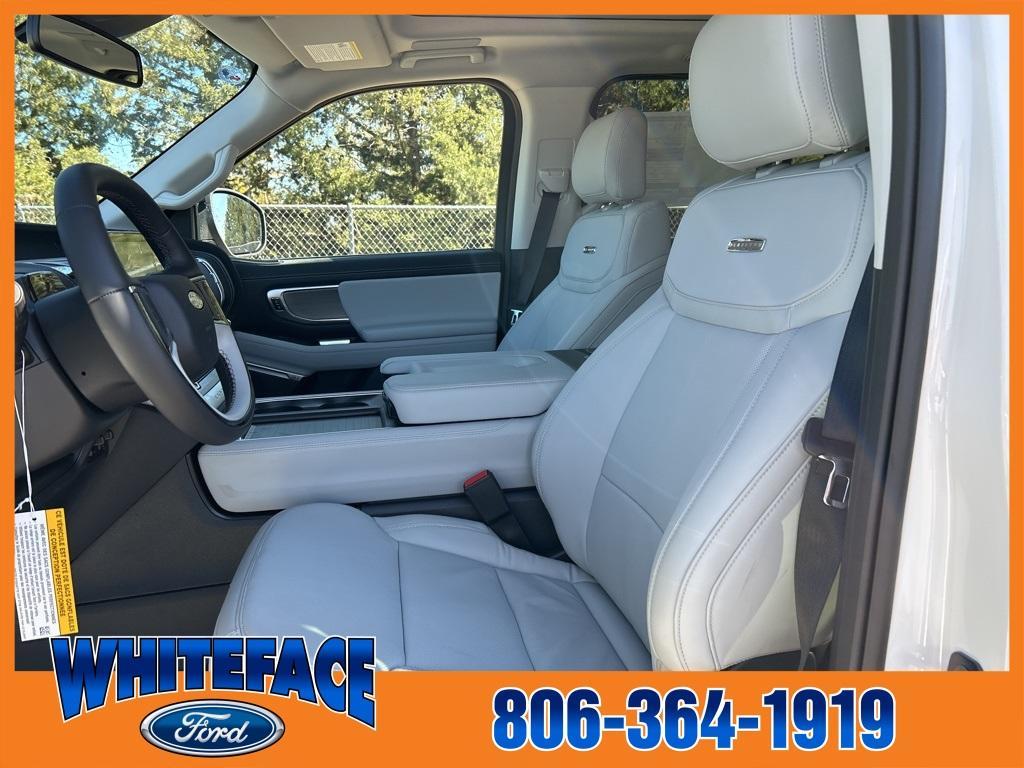 new 2025 Ford Expedition car, priced at $79,910