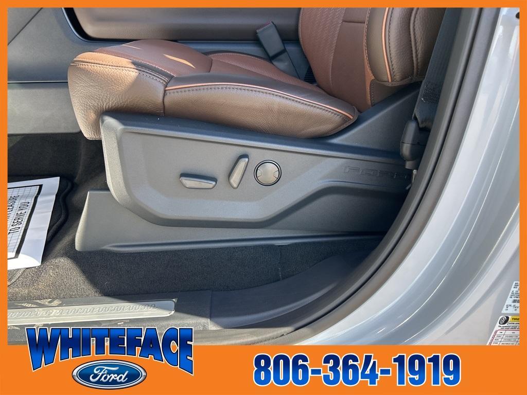 new 2025 Ford Expedition Max car, priced at $88,095