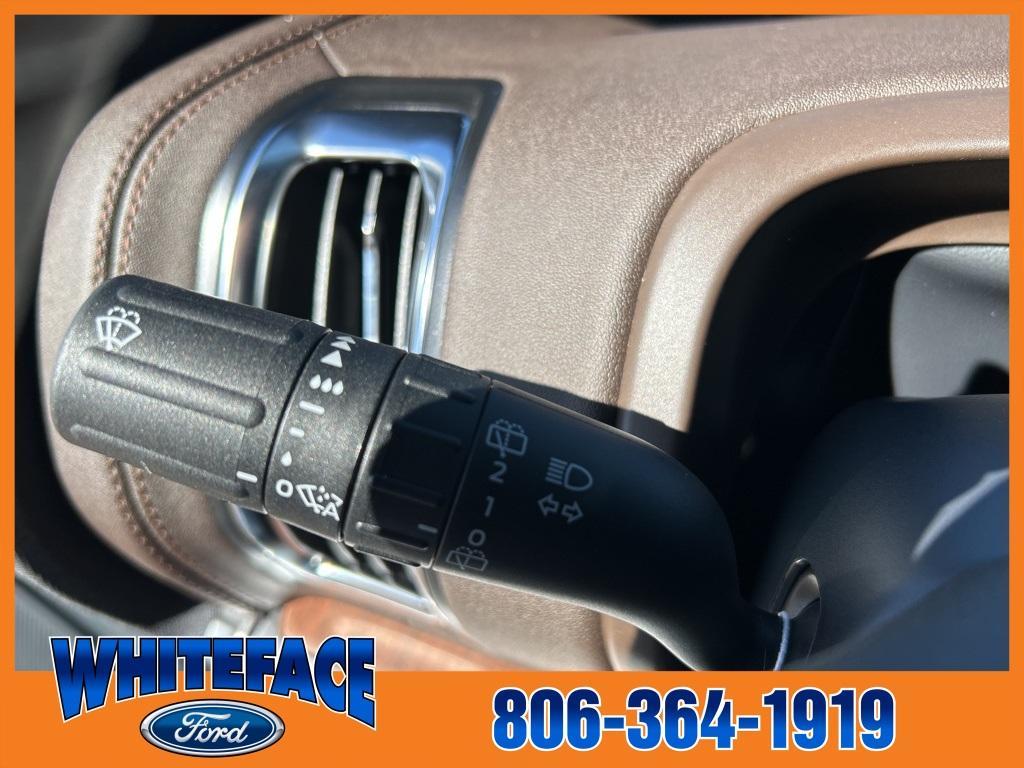 new 2025 Ford Expedition Max car, priced at $88,095