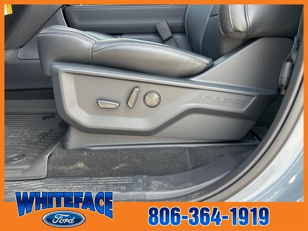 new 2025 Ford Expedition Max car, priced at $83,670