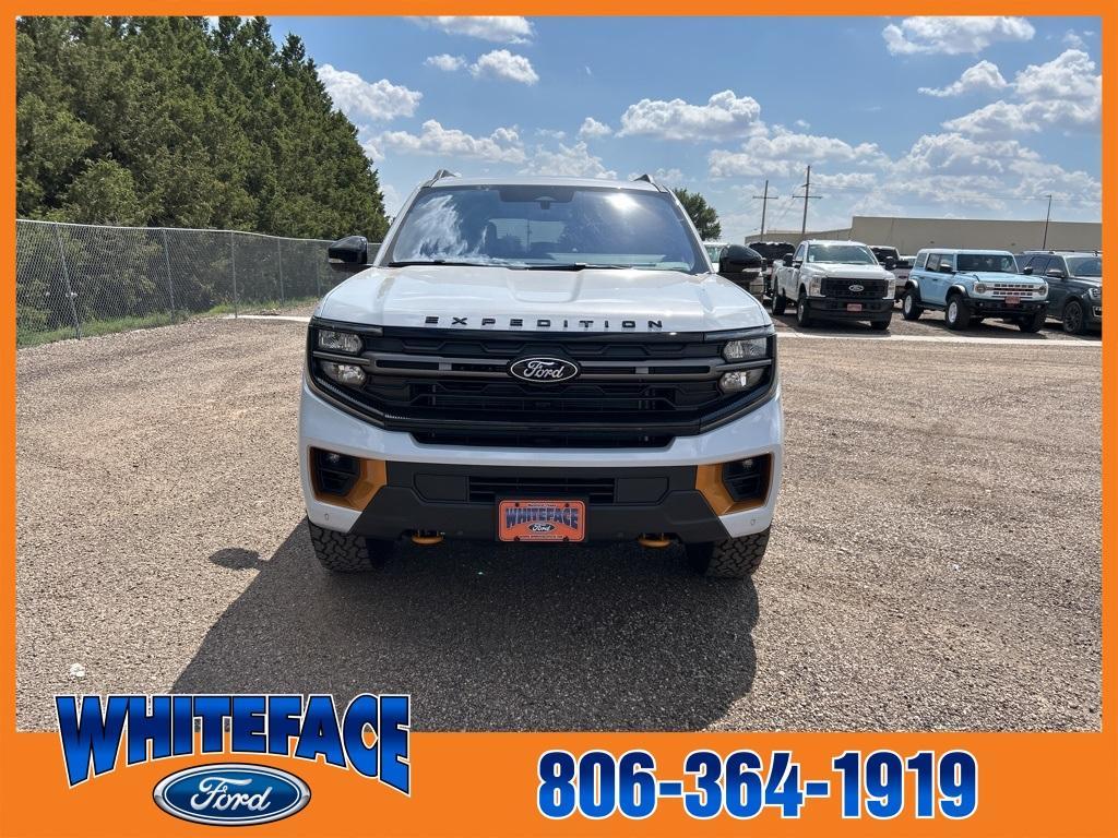new 2025 Ford Expedition car, priced at $82,325