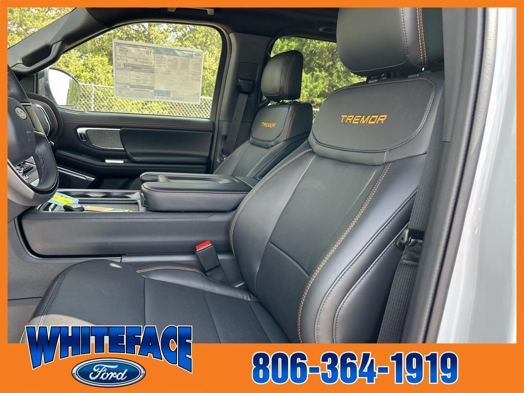 new 2025 Ford Expedition car, priced at $82,325