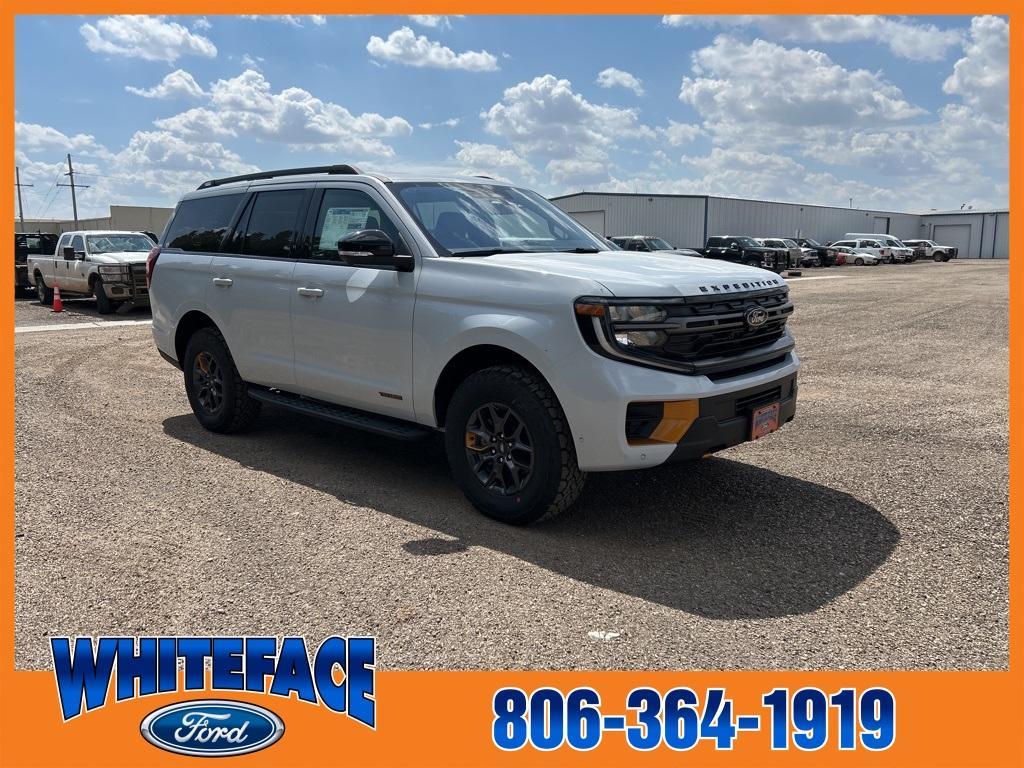 new 2025 Ford Expedition car, priced at $82,325