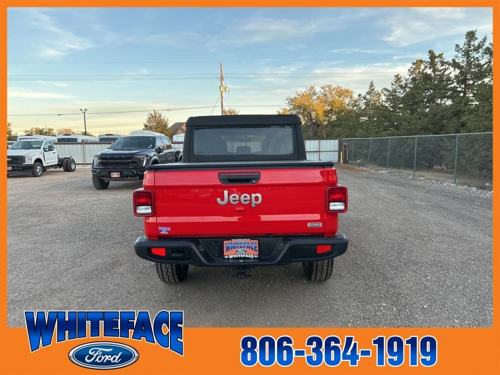 used 2023 Jeep Gladiator car, priced at $32,044
