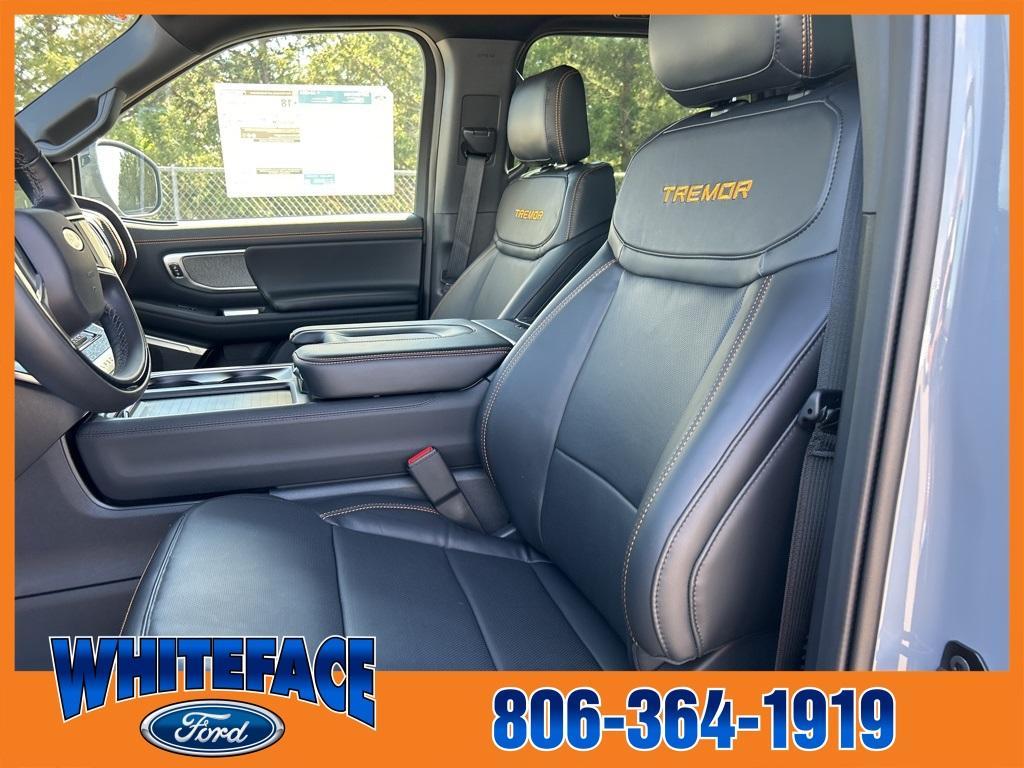 new 2025 Ford Expedition car, priced at $83,320