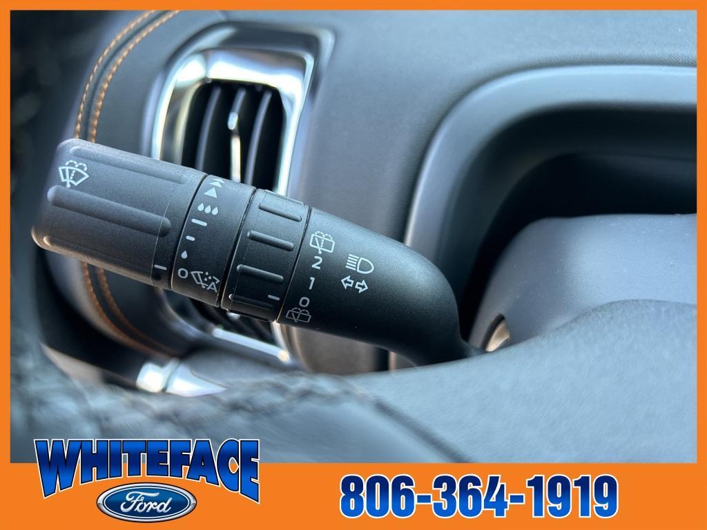 new 2025 Ford Expedition car, priced at $83,320