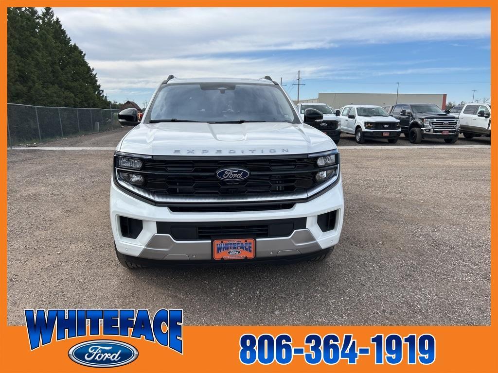 new 2025 Ford Expedition car, priced at $76,770