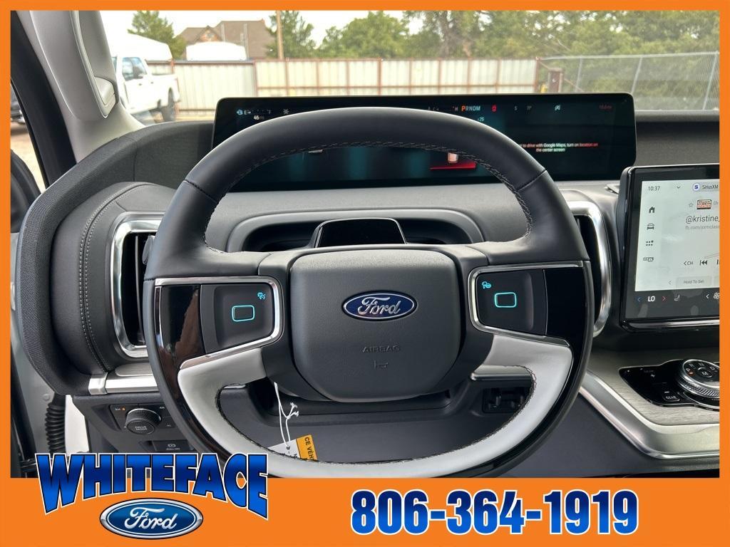 new 2025 Ford Expedition car, priced at $76,770