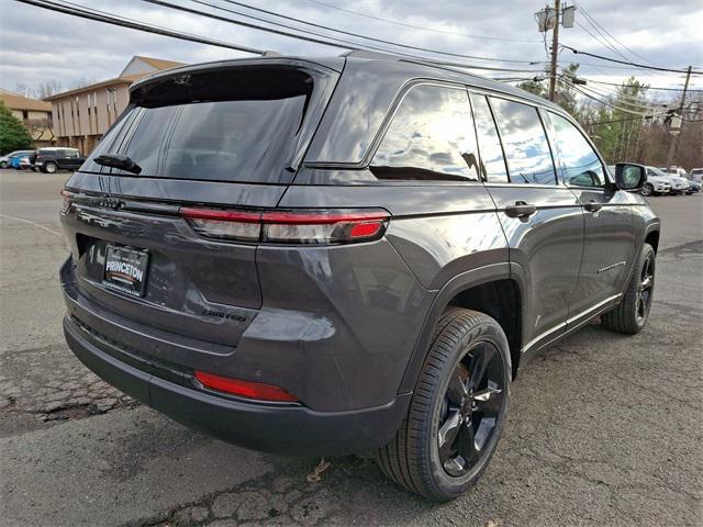 new 2025 Jeep Grand Cherokee car, priced at $52,235