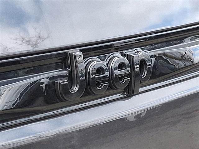 new 2025 Jeep Grand Cherokee car, priced at $52,235