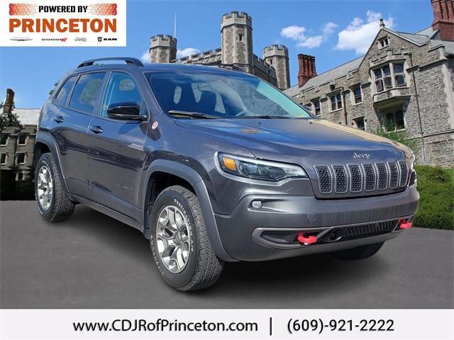 used 2022 Jeep Cherokee car, priced at $27,794