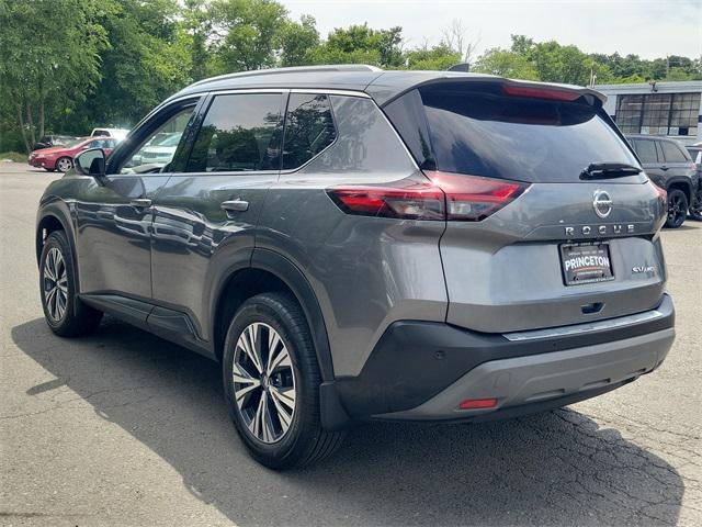 used 2021 Nissan Rogue car, priced at $23,057