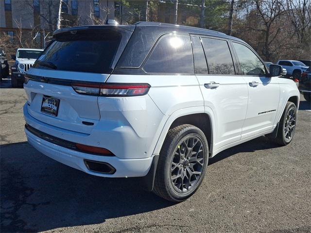 new 2025 Jeep Grand Cherokee car, priced at $69,050