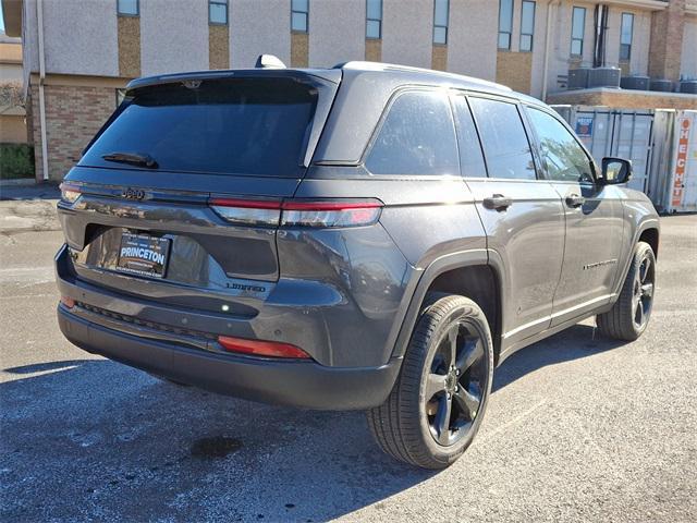 new 2025 Jeep Grand Cherokee car, priced at $52,960