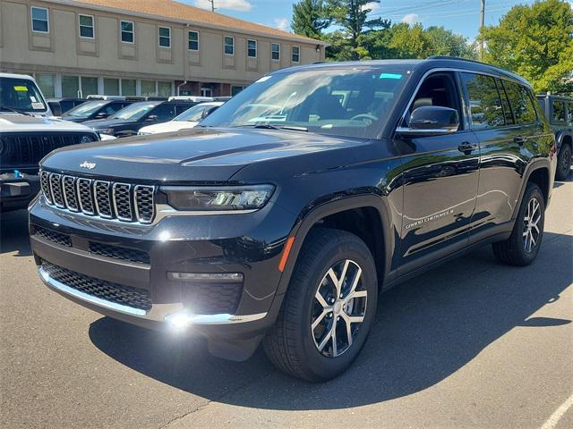 new 2024 Jeep Grand Cherokee L car, priced at $41,876