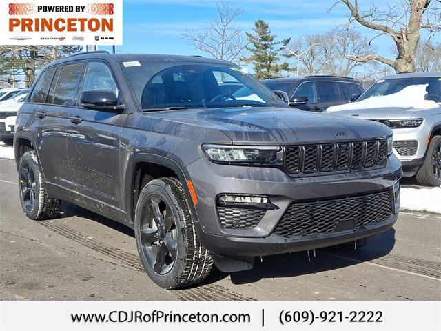 new 2025 Jeep Grand Cherokee car, priced at $50,460