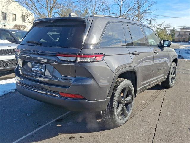 new 2025 Jeep Grand Cherokee car, priced at $50,460