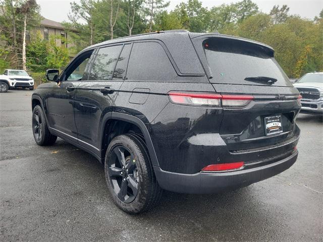 new 2025 Jeep Grand Cherokee car, priced at $46,675