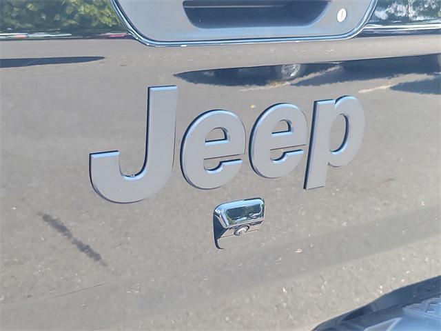 new 2024 Jeep Gladiator car, priced at $51,640