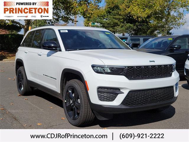 new 2025 Jeep Grand Cherokee car, priced at $46,080