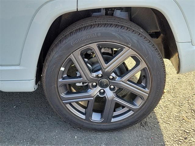 new 2025 Jeep Compass car, priced at $35,835