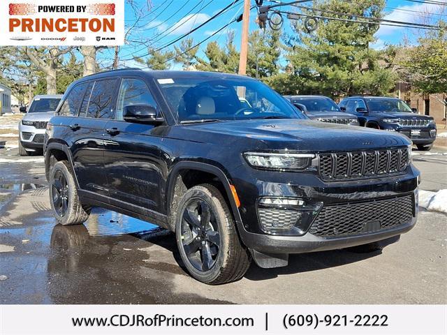 new 2025 Jeep Grand Cherokee car, priced at $52,235