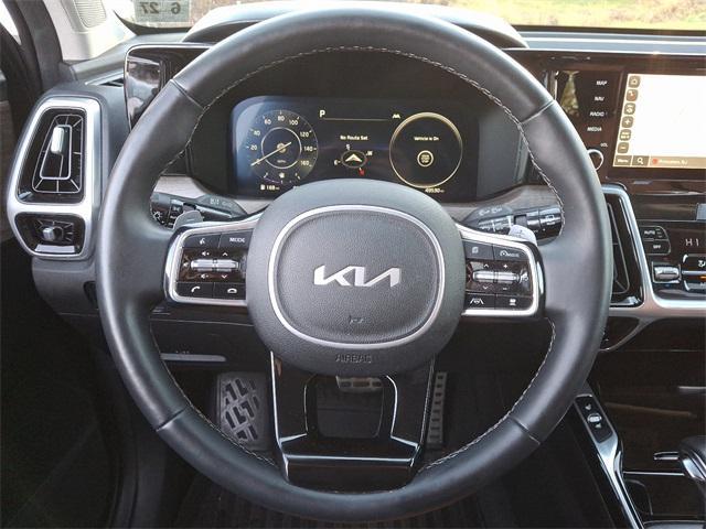 used 2022 Kia Sorento car, priced at $27,801