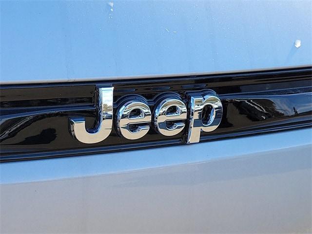 new 2024 Jeep Grand Cherokee car, priced at $49,641