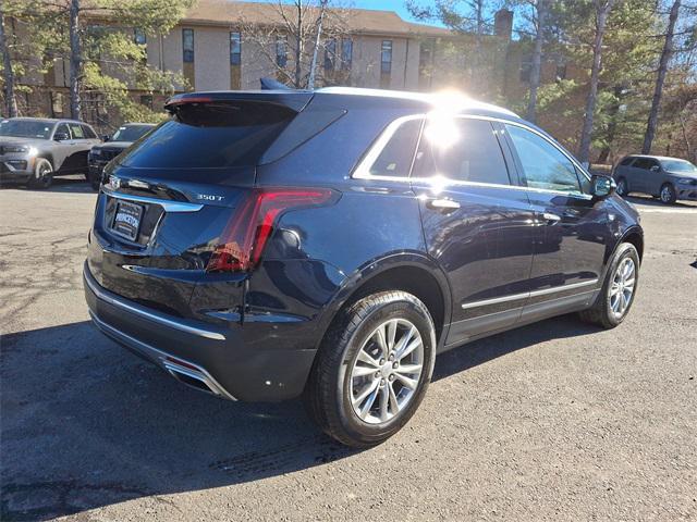 used 2022 Cadillac XT5 car, priced at $28,066