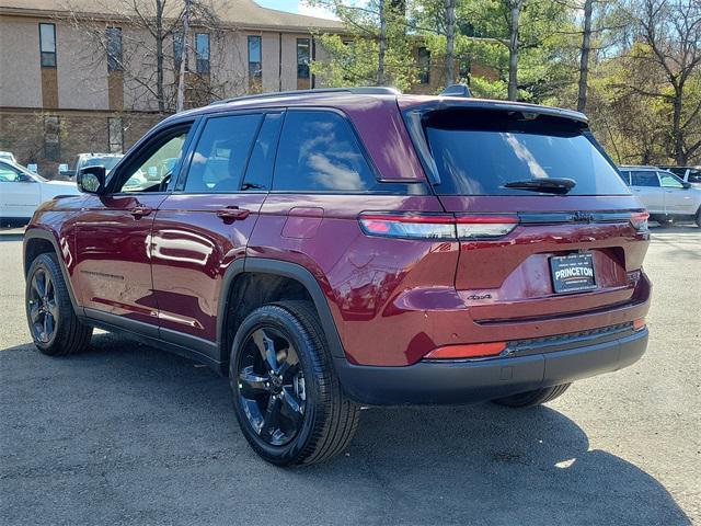 new 2024 Jeep Grand Cherokee car, priced at $56,281