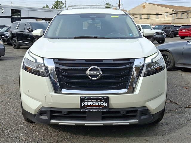 used 2024 Nissan Pathfinder car, priced at $32,450