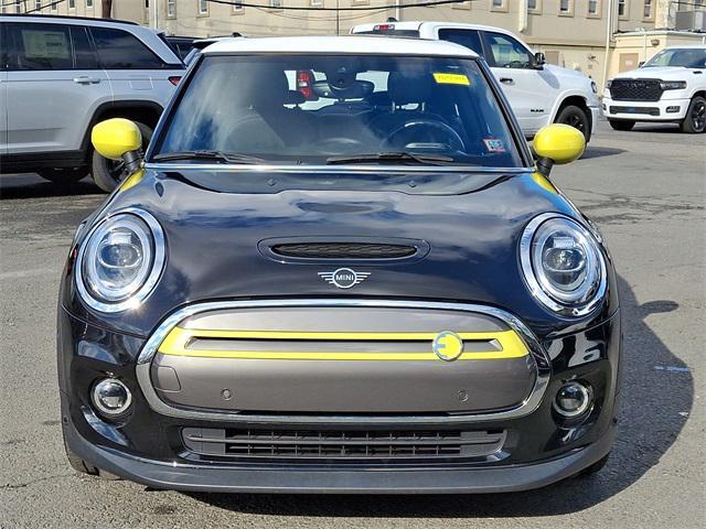 used 2021 MINI Hardtop car, priced at $18,991