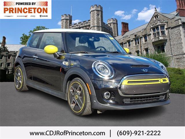 used 2021 MINI Hardtop car, priced at $18,991