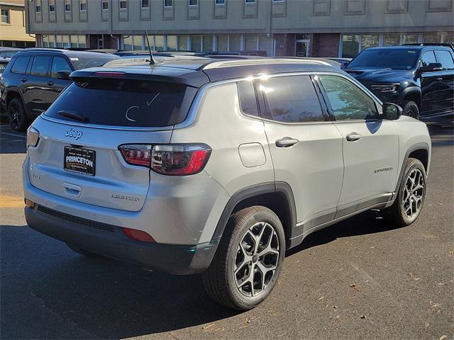 new 2025 Jeep Compass car, priced at $33,435