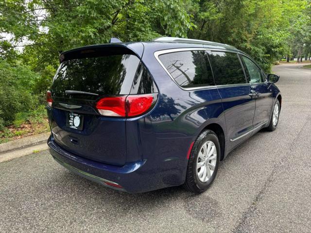 used 2019 Chrysler Pacifica car, priced at $11,995