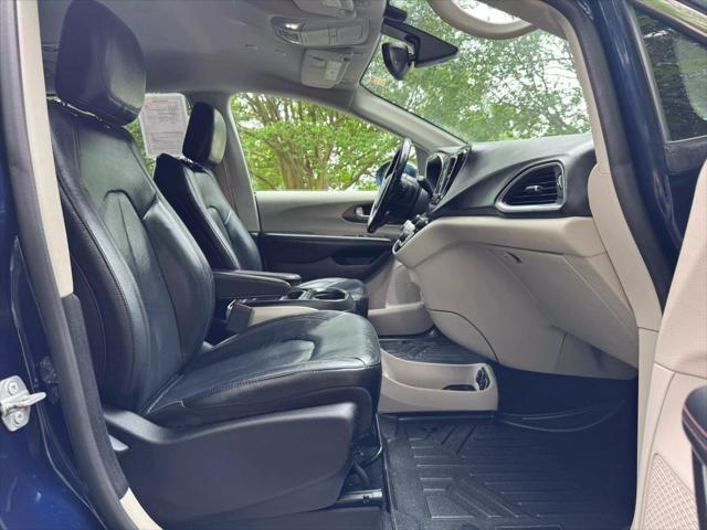 used 2019 Chrysler Pacifica car, priced at $11,995