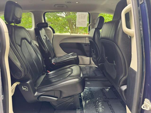 used 2019 Chrysler Pacifica car, priced at $11,995