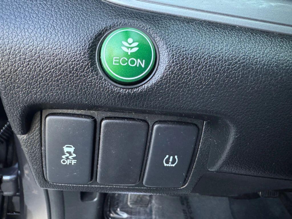 used 2015 Honda CR-V car, priced at $11,995