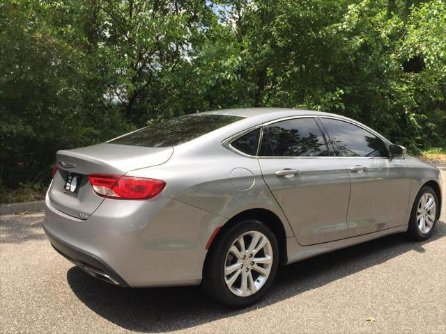 used 2016 Chrysler 200 car, priced at $6,750